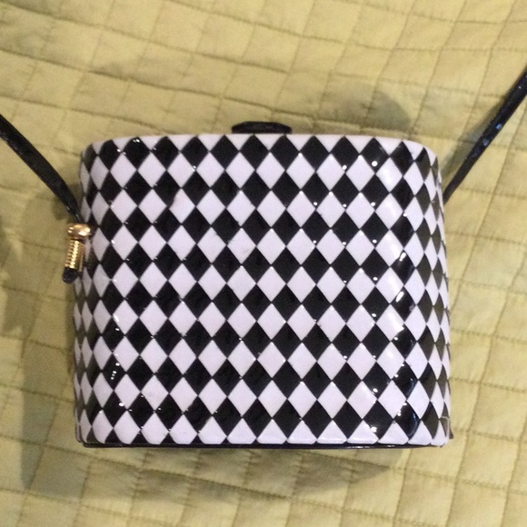 Purse - Picture 3 of 5